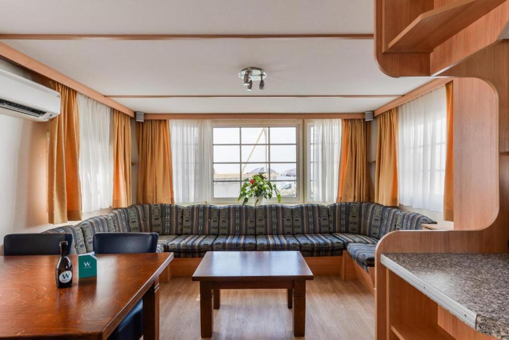 Chalet For 2 At The Beach Зандворт Екстер'єр фото